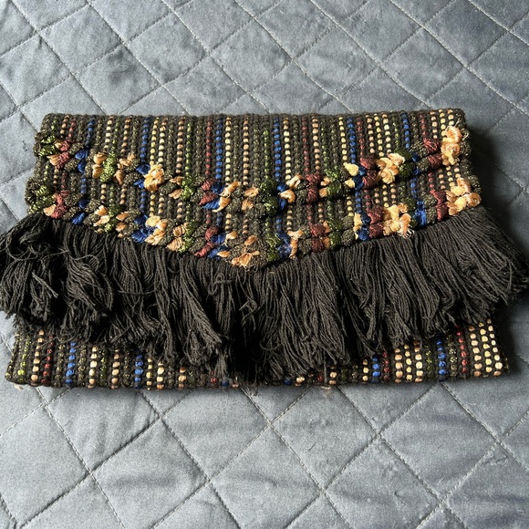 Nighttime Taj Clutch - Picture 5 of 5